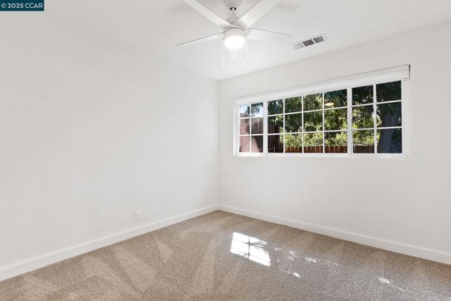 2425 Jerilynn Dr, Concord CA: https://media.crmls.org/mediaz/206f648d-ccef-47ac-a1da-88be050768e9.jpg