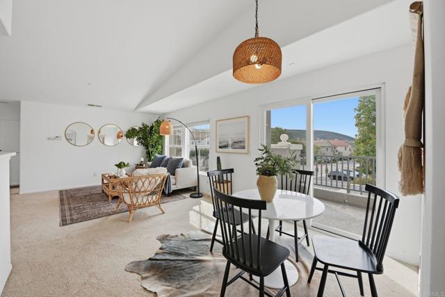 Detail Gallery Image 12 of 23 For 847 Ballow Way, San Marcos,  CA 92078 - 2 Beds | 2 Baths