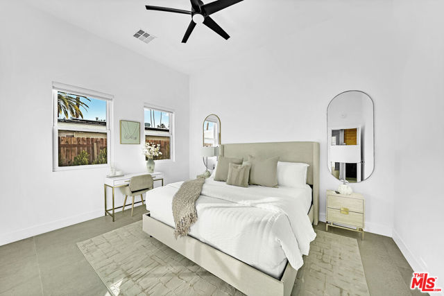 456 E Sonora Road, Palm Springs CA: https://media.crmls.org/mediaz/2070823d-5735-4bb7-94ef-d9db11e7516a.jpg
