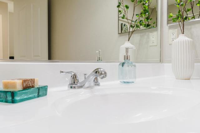 140 Johnson Street, Wheatland CA: https://media.crmls.org/mediaz/2071470d-e4d4-4e75-be9f-8ea4ec3b135c.jpg