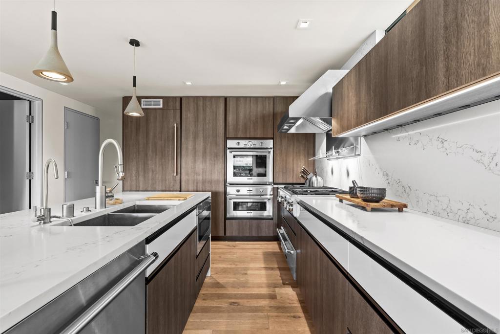 1715 Coast Blvd - photo 13