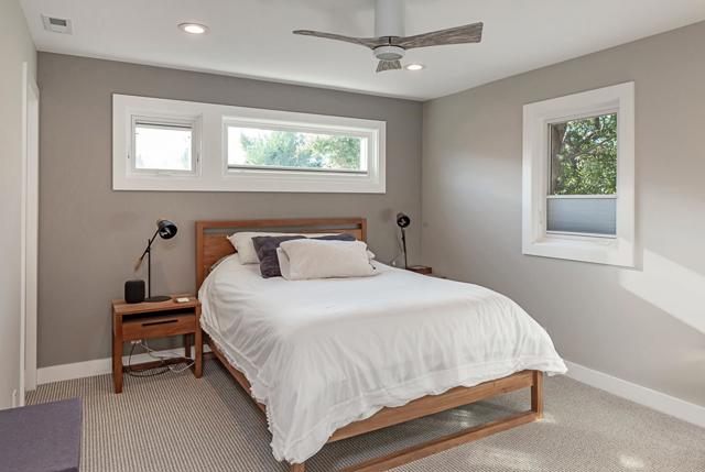 625 W Glen Way, Woodside CA: https://media.crmls.org/mediaz/207665c9-3d19-4605-ae74-160a2c8cf23b.jpg