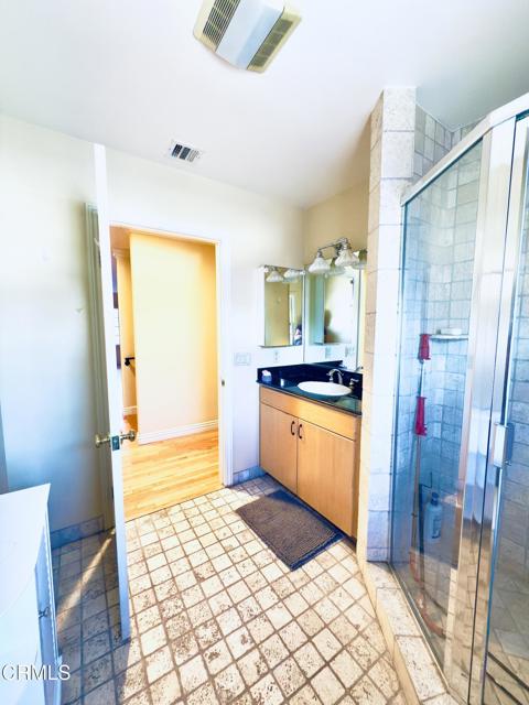 Detail Gallery Image 6 of 24 For 1772 Corson St, Pasadena,  CA 91106 - 3 Beds | 2 Baths