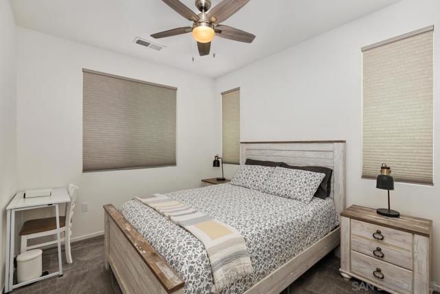 5405 Beach Bluff Ln, San Diego CA: https://media.crmls.org/mediaz/2079fcc2-8774-4ae5-a7c2-fab9f03e7970.jpg