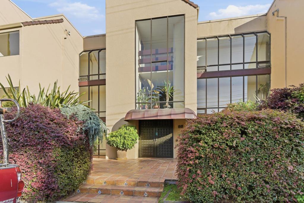 58 E Poplar Avenue #4