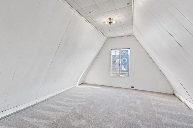 3014 Coolidge Avenue, Oakland CA: https://media.crmls.org/mediaz/207a5e29-5b70-41cc-8be3-6cdfc29a5daf.jpg