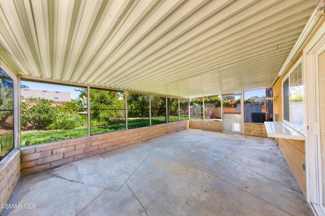 29451 Trailway Lane, Agoura Hills CA: https://media.crmls.org/mediaz/207cde51-5c87-48f5-9210-d5917fdd3453.jpg