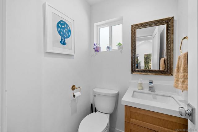 4865 39th Street, San Diego CA: https://media.crmls.org/mediaz/207e0ab9-906a-4bbc-8037-467b43ce0a56.jpg