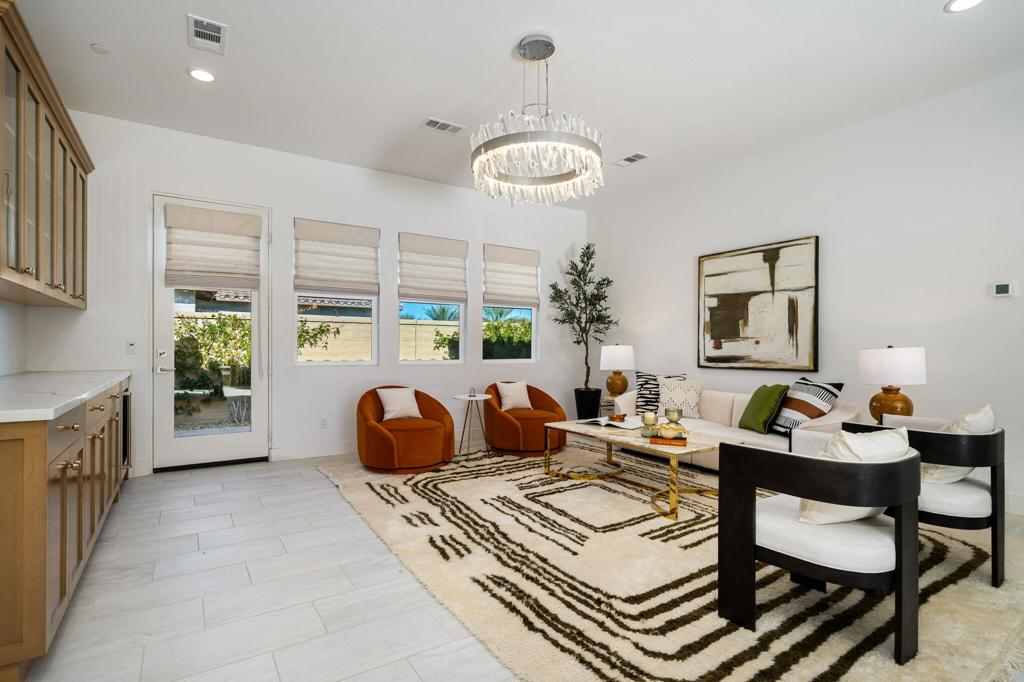 MLS #219141451DA image #12