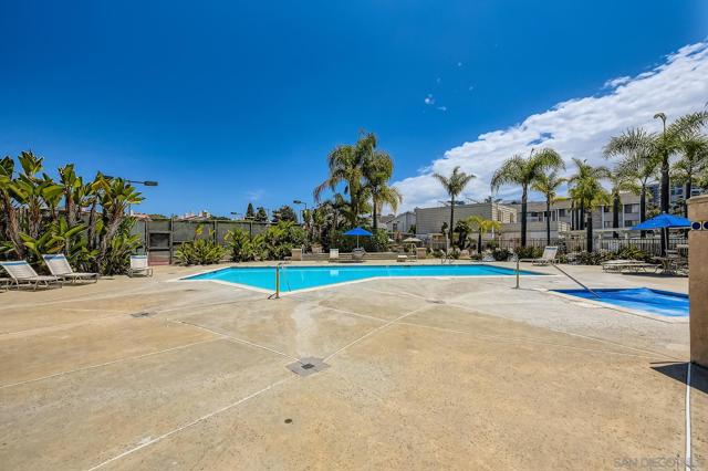4012 Nobel Dr, San Diego CA: https://media.crmls.org/mediaz/207f2ffa-e830-4f75-a940-02aab790a005.jpg