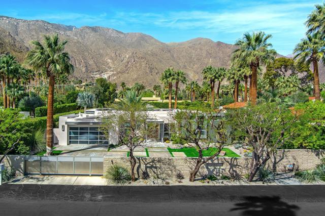 633 N Belardo Road, Palm Springs CA: https://media.crmls.org/mediaz/207fd74a-6bfb-4106-879f-6ab7dad6e29c.jpg