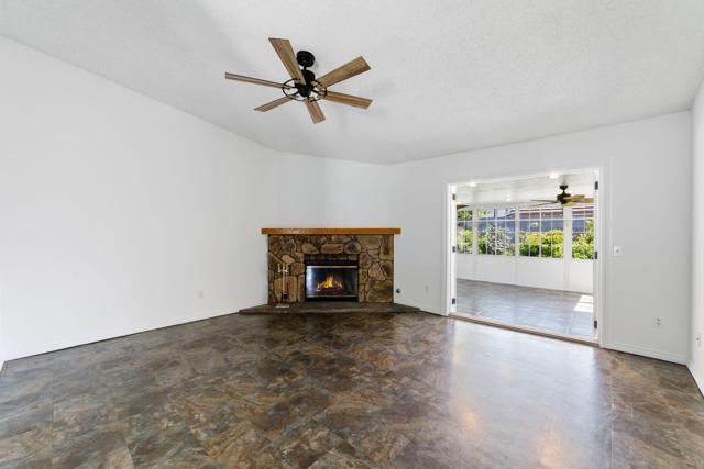1548 Teton St Street, San Bernardino CA: https://media.crmls.org/mediaz/208107a3-1c94-4339-a698-2804f7b2169e.jpg
