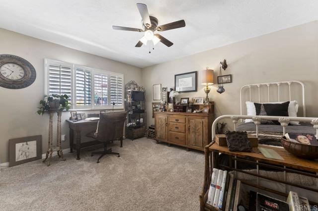 4331 Summit Drive, La Mesa CA: https://media.crmls.org/mediaz/20821629-bbd5-4499-a860-b70e205f0275.jpg