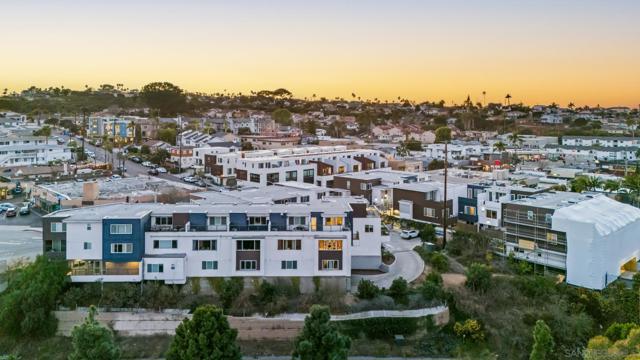 4100 Voltaire St, San Diego CA: https://media.crmls.org/mediaz/2083e730-8492-4e79-a5bd-1b506a352ac1.jpg