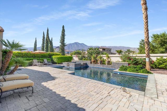 57865 Rosewood Court, La Quinta CA: https://media.crmls.org/mediaz/2084860d-c82c-4b47-a3d0-7a0f78619fa4.jpg
