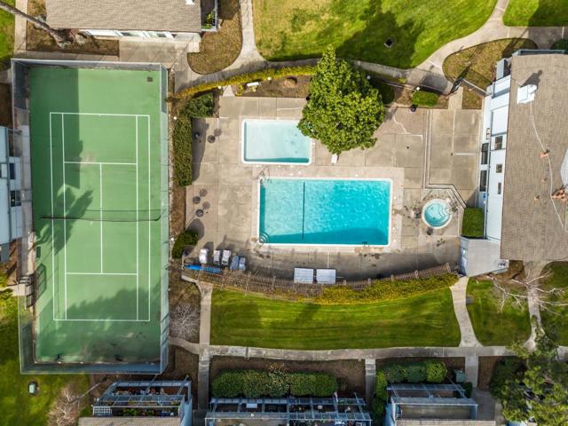 4117 George Avenue, San Mateo CA: https://media.crmls.org/mediaz/20853c2a-d176-4429-b6bc-e274890c976e.jpg