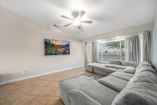 1492 N Marina Drive, Thermal CA: https://media.crmls.org/mediaz/20858dea-3a03-4bde-a542-2d6f50788c99.jpg