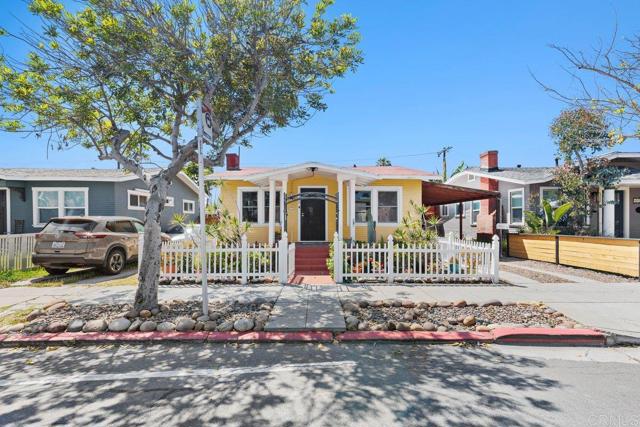 Detail Gallery Image 3 of 22 For 4570 Texas Street, San Diego,  CA 92116 - 2 Beds | 1 Baths