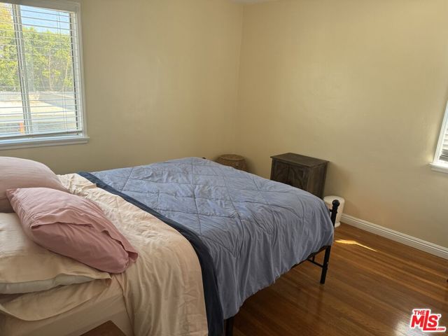 5637 Corbett Street, Los Angeles CA: https://media.crmls.org/mediaz/208cbe53-8eef-4eff-9a69-3e609489d45b.jpg