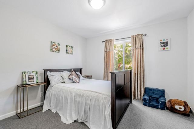 615 Heron Drive, Los Banos CA: https://media.crmls.org/mediaz/208f216c-2b29-4a78-af6c-c39c9d345623.jpg