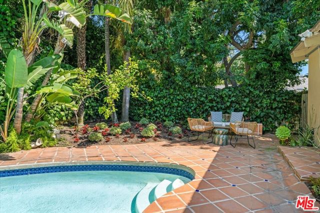 1220 N Norman Place, Los Angeles CA: https://media.crmls.org/mediaz/2091116c-d927-4d40-a5a7-759cd5e28fad.jpg
