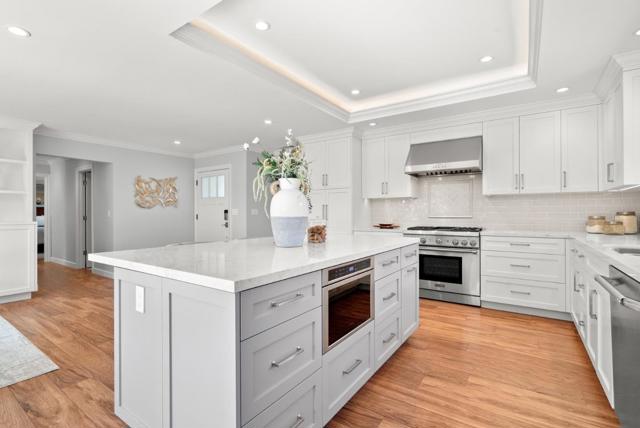 325 Crestview Drive, Santa Clara CA: https://media.crmls.org/mediaz/2091c251-530e-4079-b4e0-5188bedde0eb.jpg