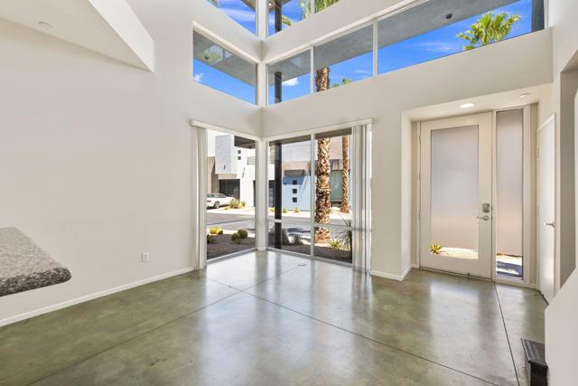 231 Breeze Loop, Palm Springs, CA 92262