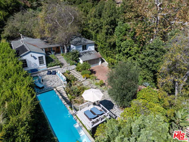 1853 Nichols Canyon Road