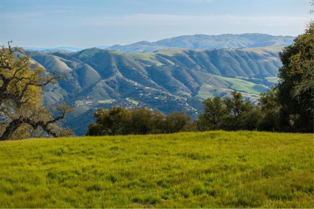 24 Vasquez Trail (Lot 254), Carmel CA: https://media.crmls.org/mediaz/20937d51-845d-4b89-bb7f-20b9005fe73b.jpg