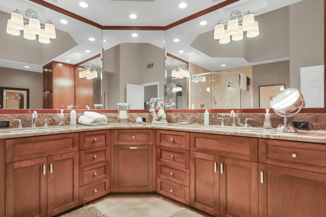 76 Old Ranch Road, Palm Desert, CA 92211