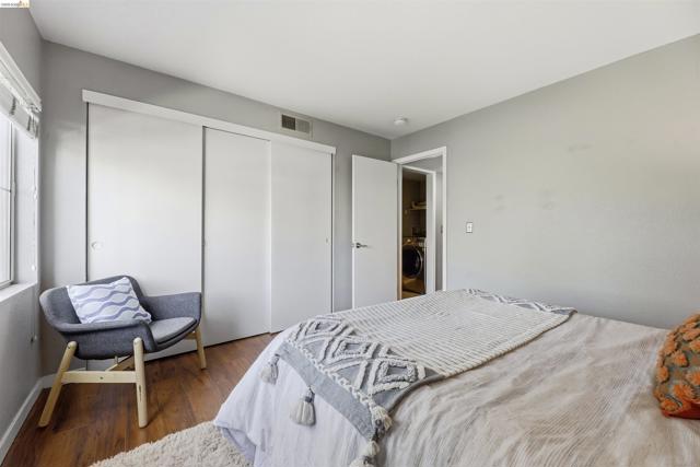 Image 18 of 38 For 535 Pierce 5203