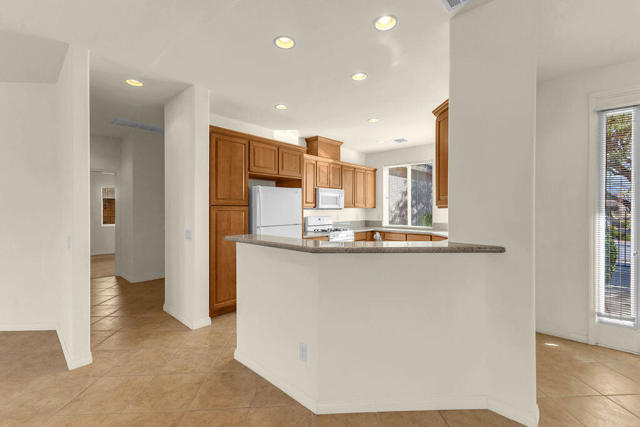 Image 11 of 62 For 8965 Mountain Pass Drive