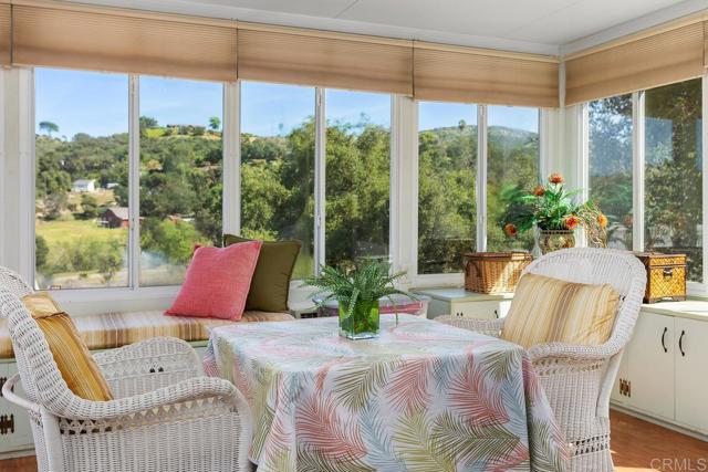 Detail Gallery Image 19 of 54 For 2394 Vista Grande, Vista,  CA 92084 - 3 Beds | 2/1 Baths