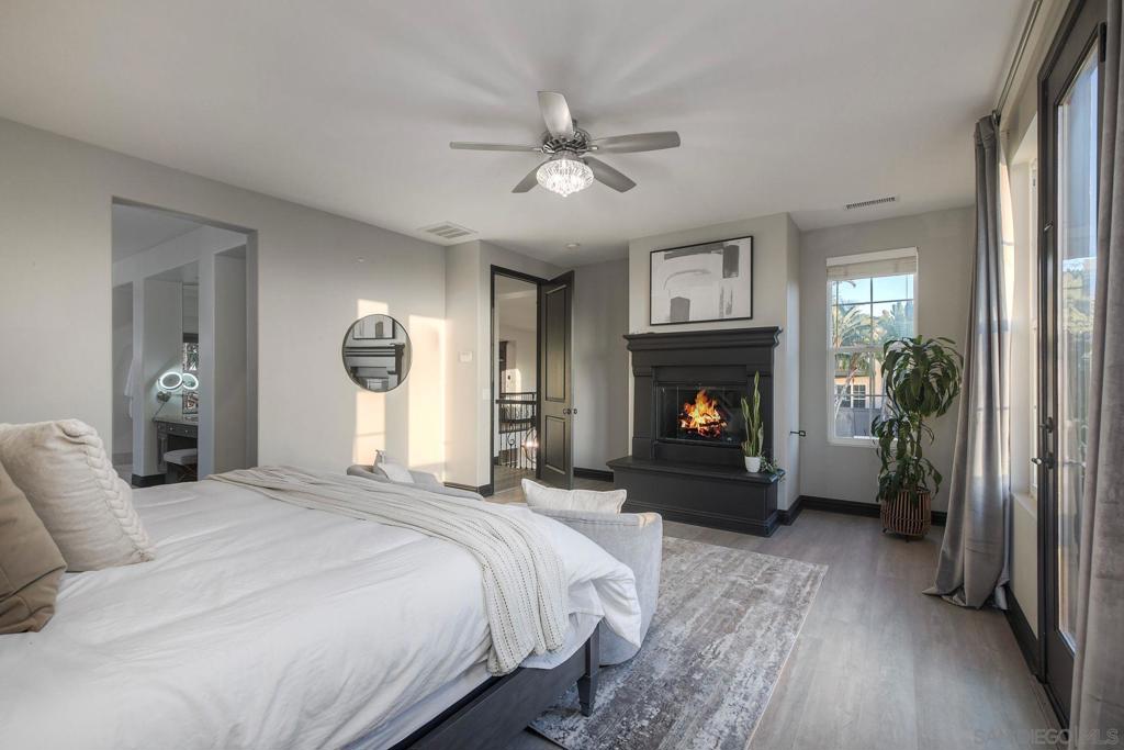 MLS #250043674SD image #13