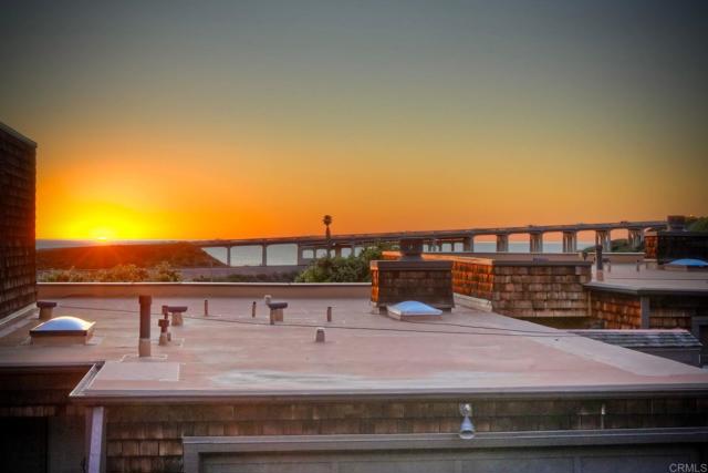 Detail Gallery Image 34 of 45 For 2144 Caminito Del Barco, Del Mar,  CA 92014 - 2 Beds | 2 Baths