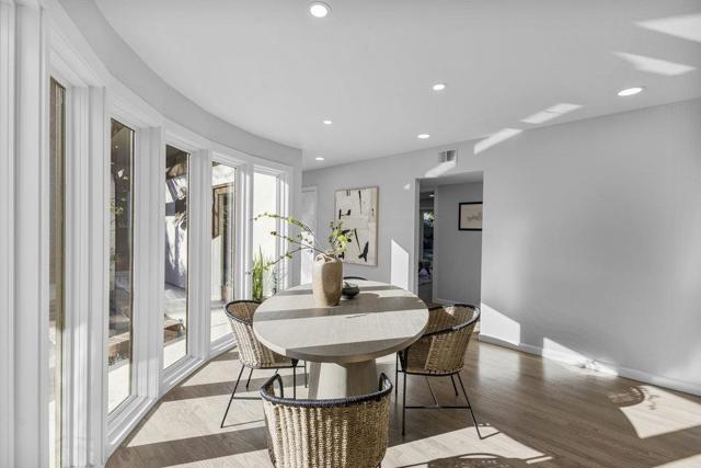 Image 32 of 83 For 1621 El Sereno Court