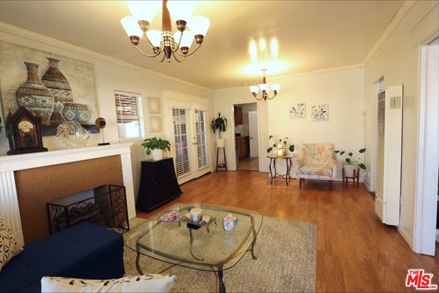 1855 Corinne Avenue, Long Beach CA: https://media.crmls.org/mediaz/209bcdd7-a39f-4b5d-9c30-6a4f4ae2d713.jpg