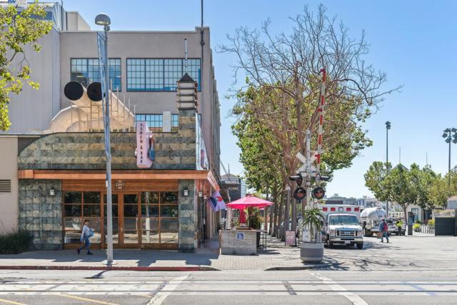 222 Broadway, Oakland CA: https://media.crmls.org/mediaz/209d7bee-500b-4b8a-badc-b3cfb7b3e74d.jpg