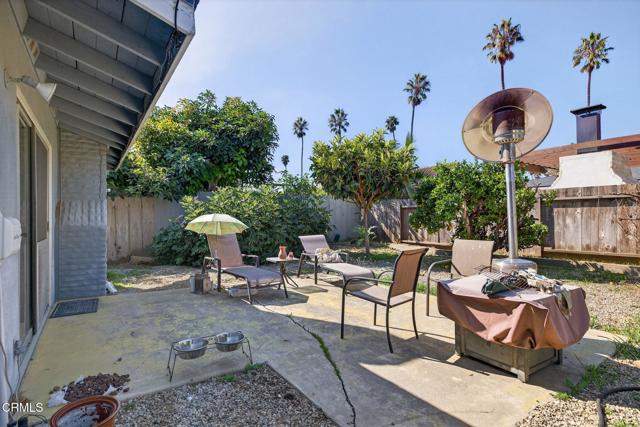2833 Sailor Avenue, Ventura CA: https://media.crmls.org/mediaz/209dd675-5cf2-49b9-9414-44c497ab6e3a.jpg