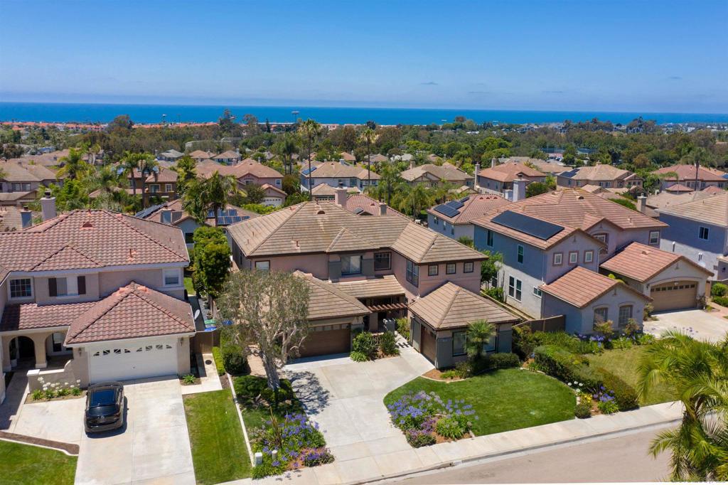 MLS #250032251SD img 1