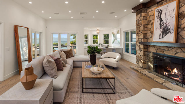 Drew Fenton | 3123 Stone Oak Drive Los Angeles CA | MLS: 7171865