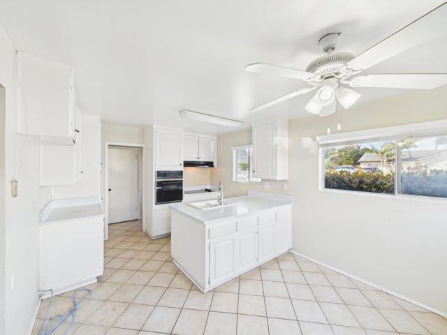 Detail Gallery Image 15 of 44 For 837 Oneonta St, Imperial Beach,  CA 91932 - 4 Beds | 2 Baths