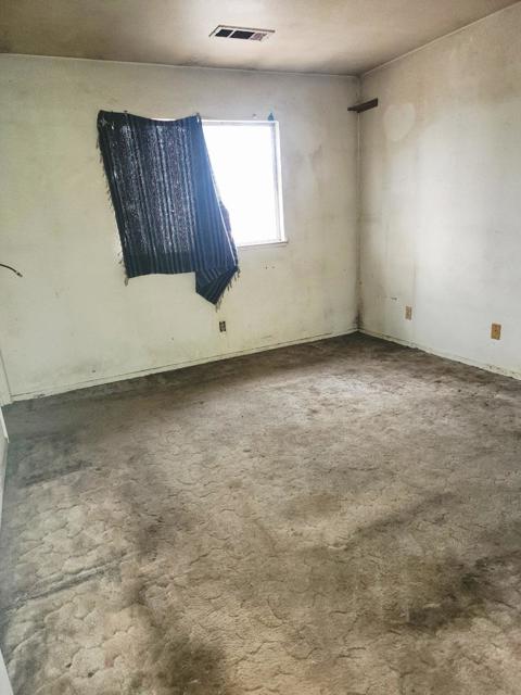 24 Church Street, Modesto CA: https://media.crmls.org/mediaz/20a2488f-44bd-455c-942e-862af21fa279.jpg