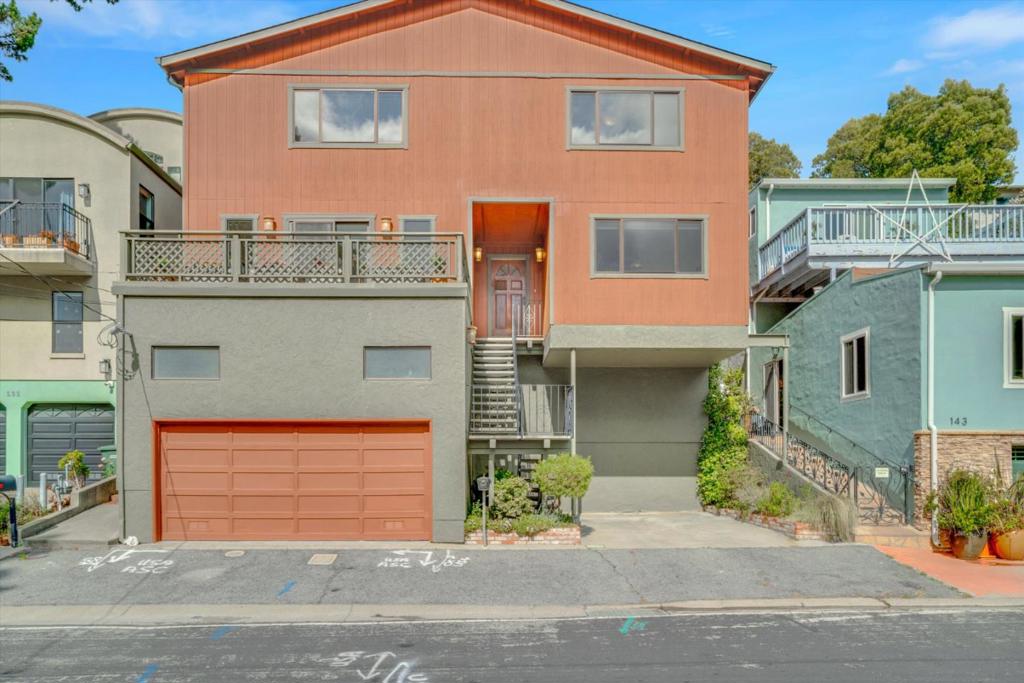 141 Santa Clara Street