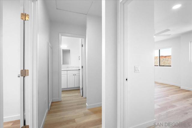 955 Postal Way, Vista CA: https://media.crmls.org/mediaz/20a357a3-c81c-4f78-925e-da0bb9fb46ac.jpg