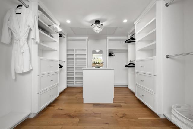 Detail Gallery Image 21 of 54 For 5080 Carlsbad Blvd, Carlsbad,  CA 92008 - 5 Beds | 4 Baths