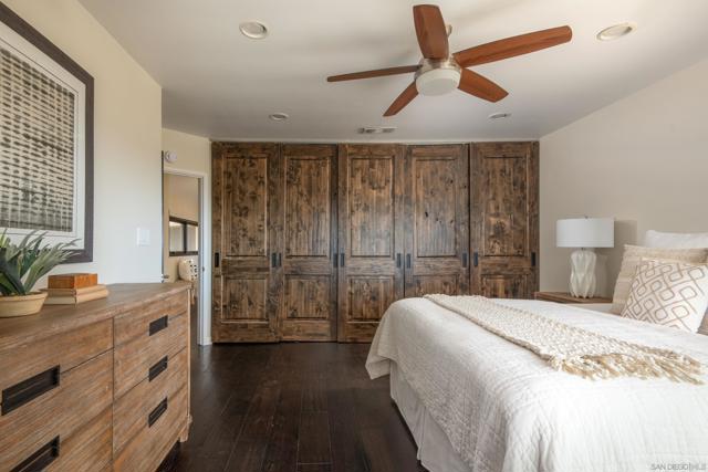 5602 Ladybird Lane, La Jolla CA: https://media.crmls.org/mediaz/20a4ed49-12d8-488e-a229-5fd92a80424a.jpg