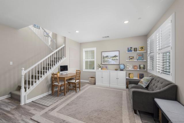 Image 4 of 50 For 10664 Cobble Court