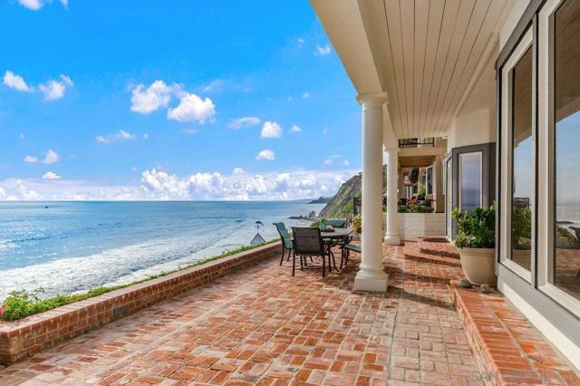 13 Breakers Isle, Dana Point, California 92629, 4 Bedrooms Bedrooms, ,3 BathroomsBathrooms,Single Family Residence,For Sale,Breakers Isle,240017490SD