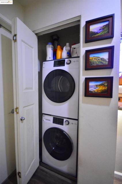 2915 N Texas St, Fairfield CA: https://media.crmls.org/mediaz/20a5c90e-6e85-4d7d-9db4-b7559547b1ed.jpg